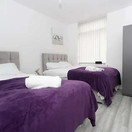 Апартаменти Calvin House Лідс