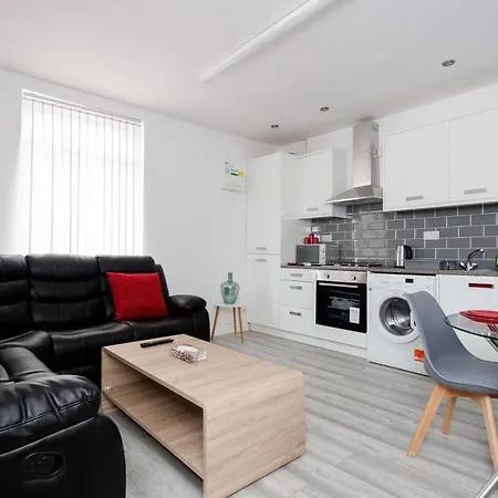 Calvin House Apartment